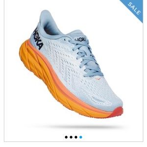 Hoka Clifton 8